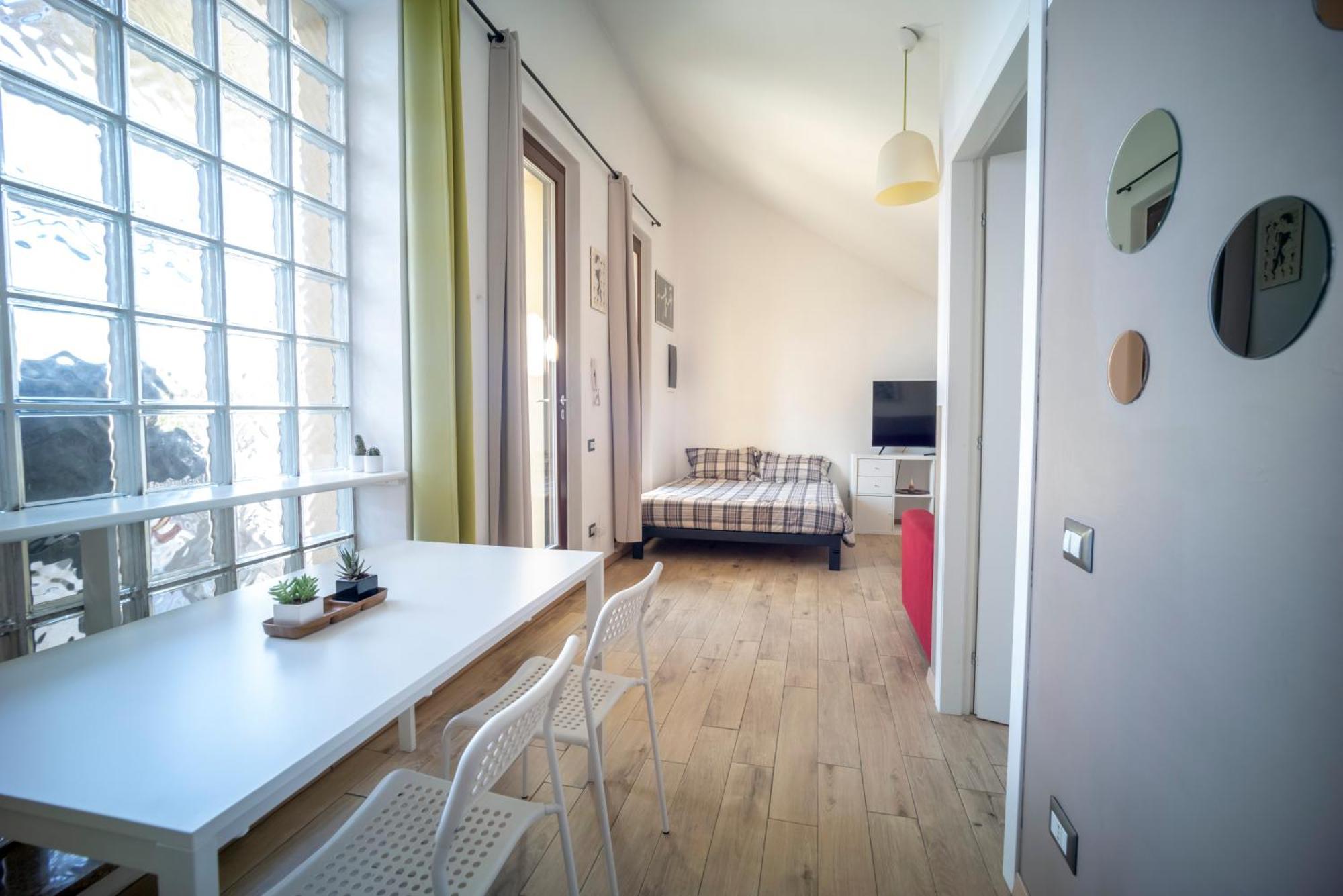 אסאגו Flat With Terrace Close To Forum And Milanofiori Metro מראה חיצוני תמונה
